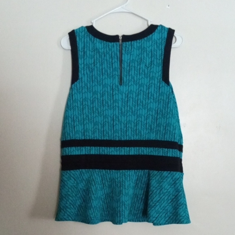 Worthington Teal and Black Sleeveless Top - Picture 3 of 10